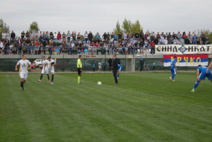 Otvoren novi stadion u Brčkom: FK „Ilićka“ igrao prvu utakmicu na vlastitom terenu
