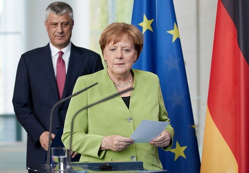Merkel: Podrška za Manfreda Vebera, vodećeg kandidata za mjesto predsjednika Evropske komisije