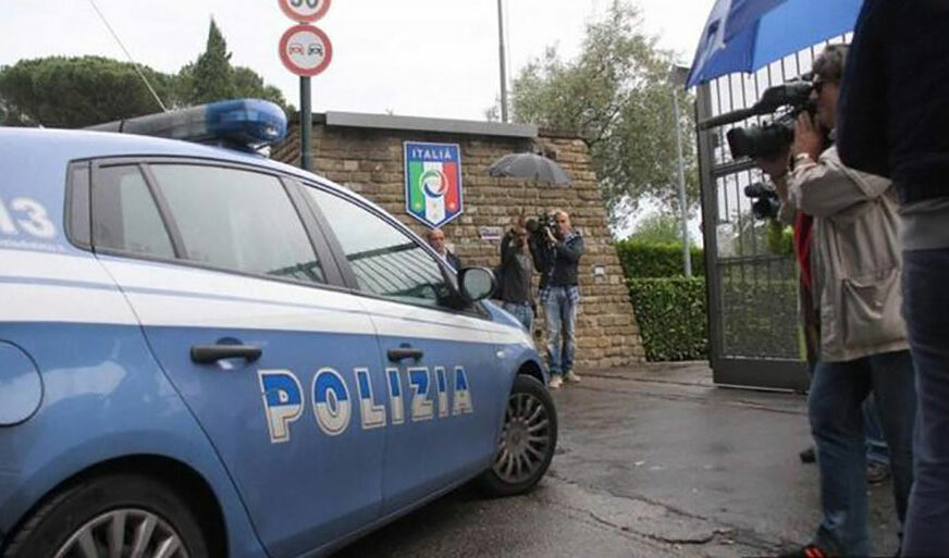 USPJEŠNO ZAVRŠENA TALAČKA KRIZA U ITALIJI Uhapšen član mafije koji je u pošti držao 12 osoba