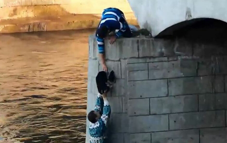 CIJELI SVIJET SE DIVI SRBINU Hrabrost ovog Nišlije stigla je i do svjetskih medija (VIDEO)
