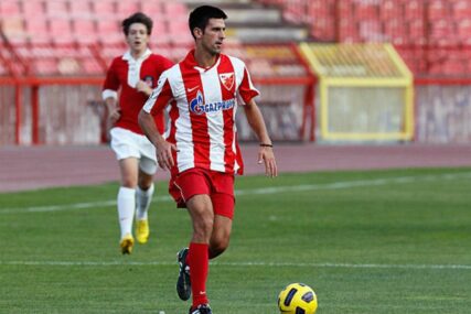 ŠAMPIONSKA PODRŠKA NA MARAKANI Đoković gleda Zvezdu protiv Napolija