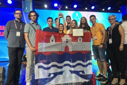 Tri medalje za banjalučke gimnazijalce u Moskvi