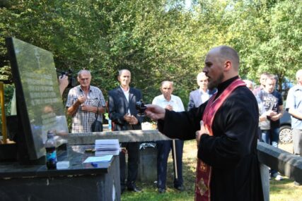 Obilježeno stradanje Srba ubijenih u zasjedi na Crnom vrhu