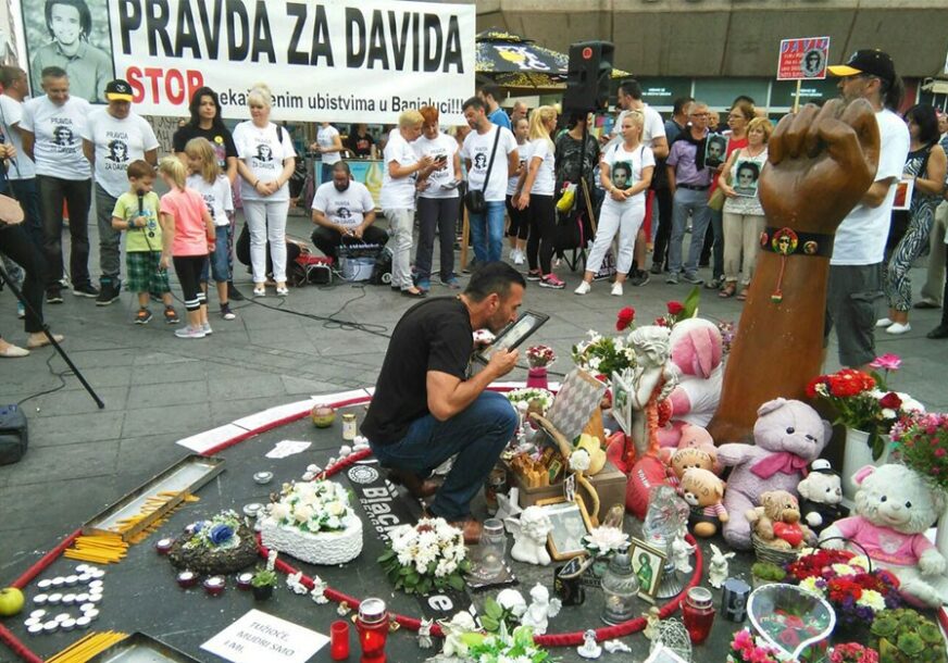 PRAVDA ZA DAVIDA 173. PUT NA TRGU KRAJINE Dragičević: Ako je istina o ubistvu politika, onda ću odmah ući u politiku da riješim ubistvo svog sina