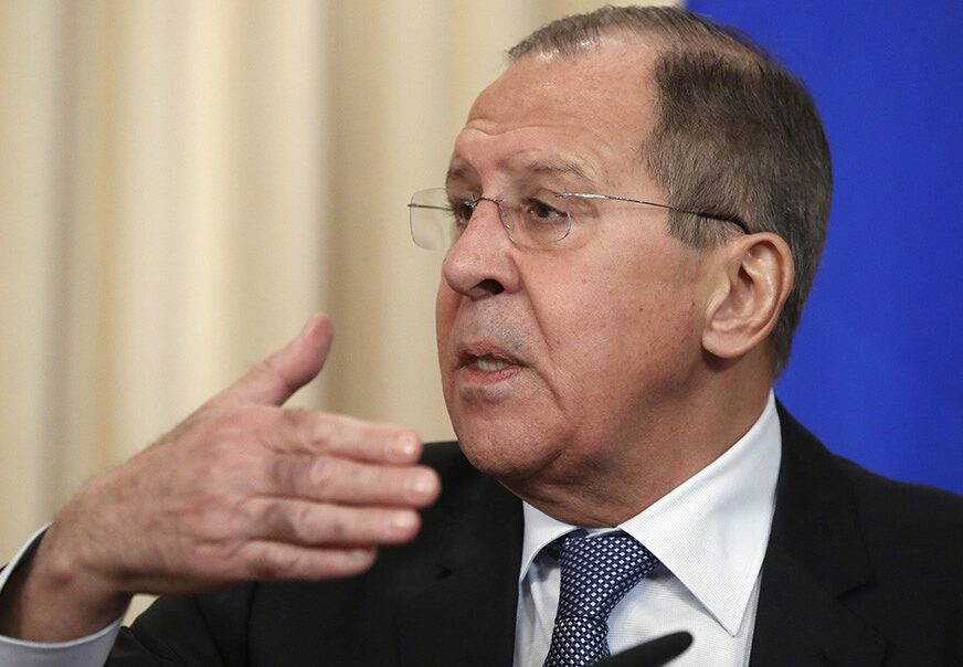 Lavrov pozvao Kurde i sirijske vlasti na DIJALOG, Turska da POŠTUJE GRANICE