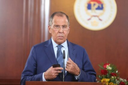 Lavrov: Rusija ne može da se složi s pristupanjem BiH NATO