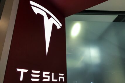 ŽELI VEĆI PROFIT Tesla otpušta 3.000 radnika