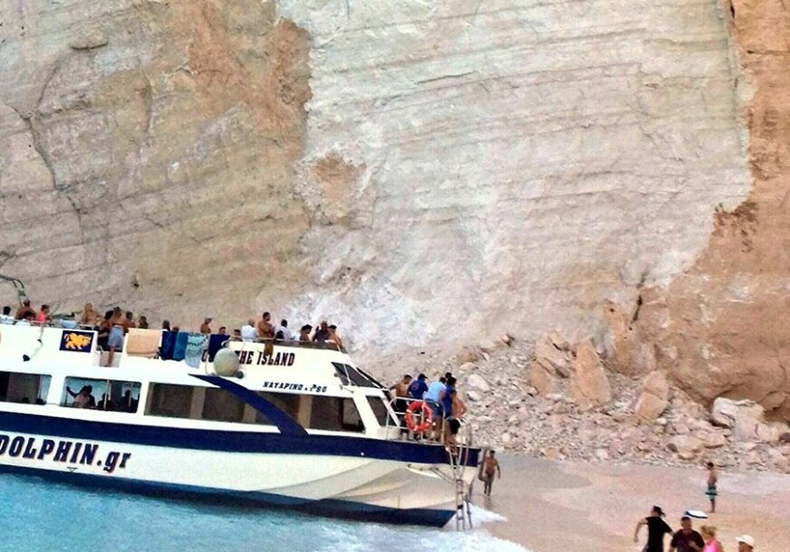 DRAMA NA ZAKINTOSU Odron na plaži omiljenog grčkog ljetovališta, ima POVRIJEĐENIH I NESTALIH