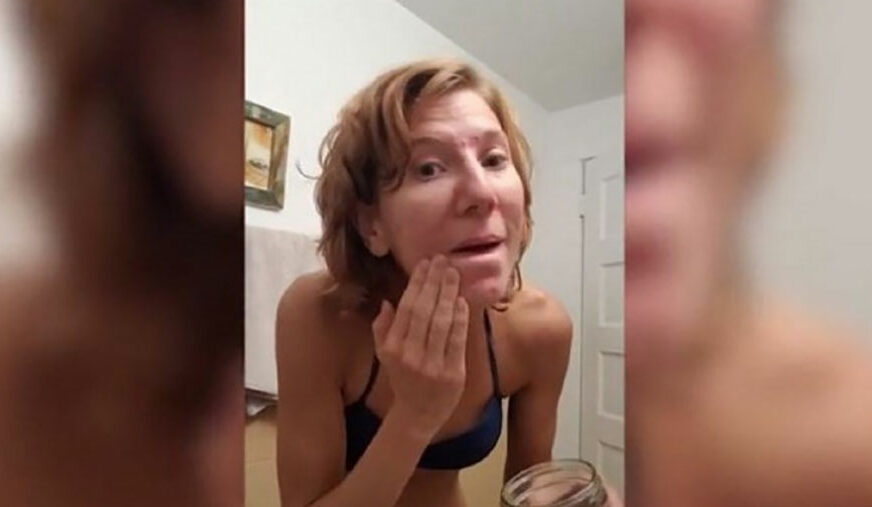 “IMA OKUS KAO KOKOSOVA VODA” Zagovornici "terapije urinom" otkrija zašto PIJE VLASTITU MOKRAĆU