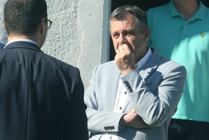 RADOJIČIĆ NEGODUJE “Vodi se kampanja da se u Banjaluku ne dolazi, ni kao turista, kamoli kao investitor”