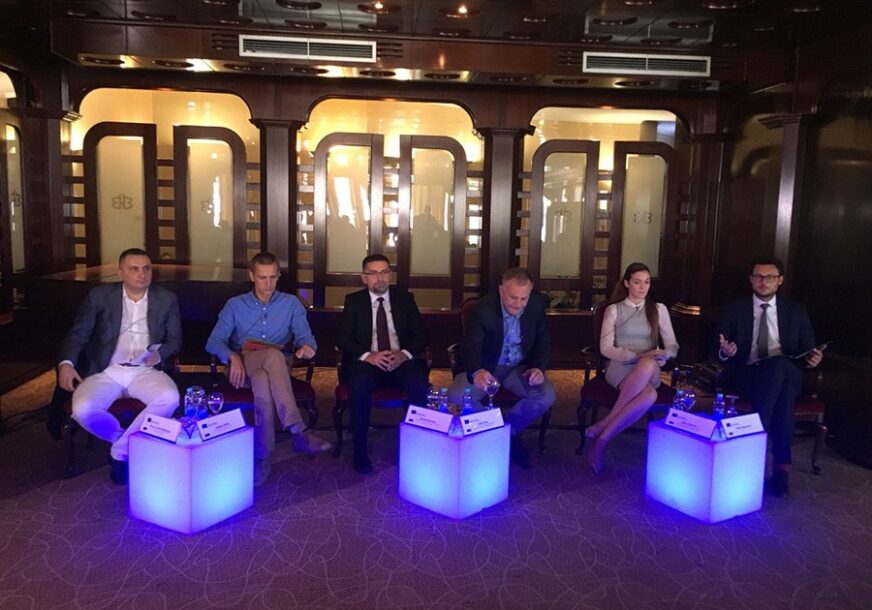 Rasprava o nastavku reformi u BiH, Vigemark odsustvovao iz zdravstvenih razloga