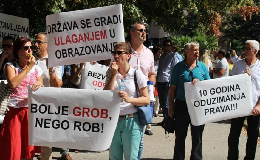 “OVO JE BORBA I ZA OSTANAK MLADIH” Prosvjetari organizovali protestnu šetnju u Mostaru, zahtijevaju VEĆE PLATE