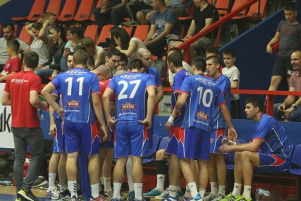"DIO PROBLEMA KOJI SU NAS MUČILI JE RIJEŠEN" Rukometni klub Borac NASTAVLJA SA RADOM