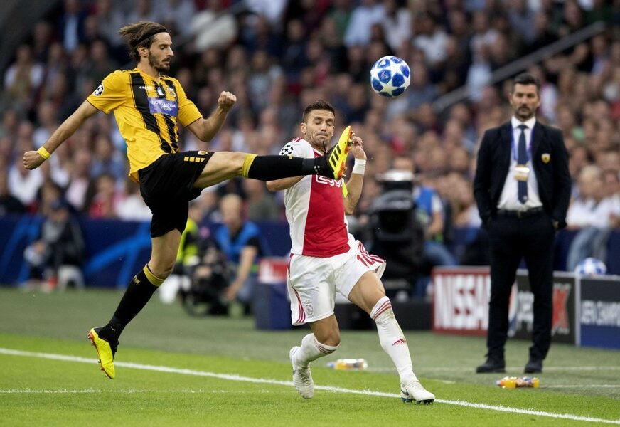 LIGA ŠAMPIONA Ajaks silovit protiv AEK-a, Tadić asistent i kapiten