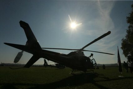 JEZIVA SMRT Mladić izašao iz helikoptera, htio da napravi selfi, pa ga usmrtio repni rotor
