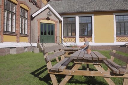 BOLJE NEGO KOD KUĆE Zatvorenici u rajskom zatvoru u Norveškoj idu u saunu, ribolov, igraju tenis i sunčaju se (VIDEO)