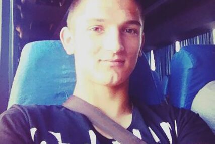 STRAVIČNA NESREĆA KOD BRODA Mladić (21) poginuo u slijetanju automobila, drugom se bore za život