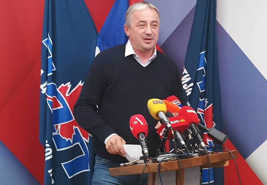 Borenović: Tražićemo novo brojanje glasačkih listića za sve nivoe vlasti