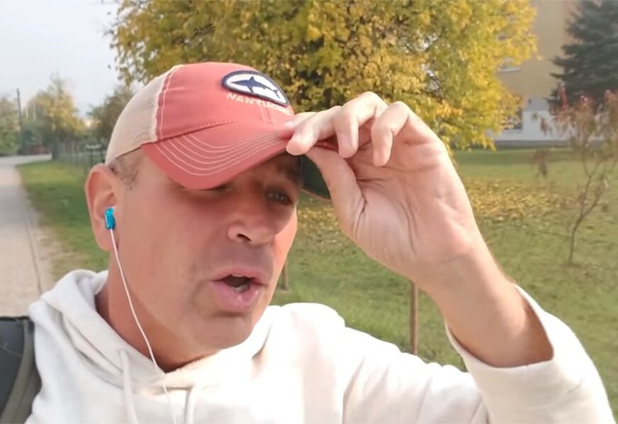 “LJUDI U BiH SU POMALO LIJENI” Amerikanac uživao u hrani i piću u Banjaluci (VIDEO)