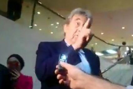 ŠOK NA PRESU CIK BIH Bijesni građanin upao u salu i komisiji postavio JEDNO PITANJE (VIDEO)