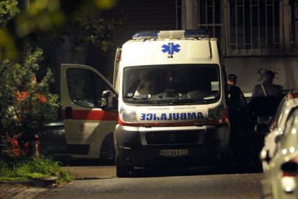 Hitno prebačeni u bolnicu: U lančanom sudaru 3 vozila povrijeđeno 2 DJECE I BEBA