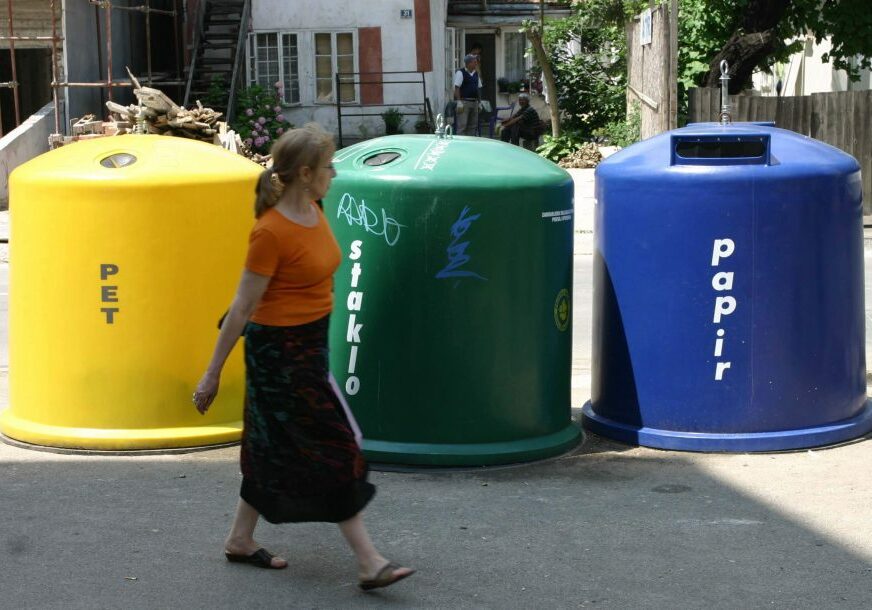APSURD Građani razvrstavaju otpad, ali poslije sve zajedno završi na deponiji
