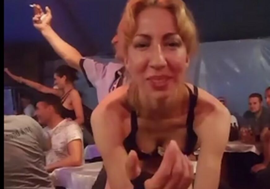 SA DVA FAKULTETA PLEŠE POD ŠATOROM "Nisam zamišljala takav život, ali prinuđena sam da konobarišem i plešem" (VIDEO)
