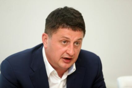 RADOVIĆ NAJAVIO „Opozicija će iduće godine ponuditi program ekonomskog preporoda Srpske“