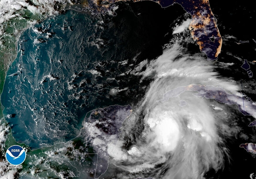 HAVAJIMA PRIJETI SNAŽAN VJETAR Dvije tropske oluje dobijaju na snazi na Pacifiku