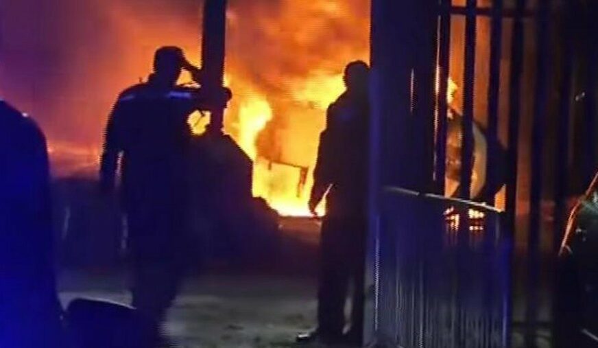 PREVOZILI GORIVO U Peruu se zapalio autobus, poginulo 20 putnika