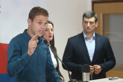 VRIJEME ZA NOVA LICA Uspjesi mladih pokazali da glasači žele SMJENU GENERACIJA na političkoj sceni