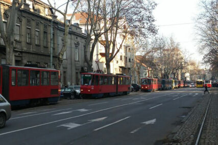 Žena prijetila pištoljem putnicima u tramvaju