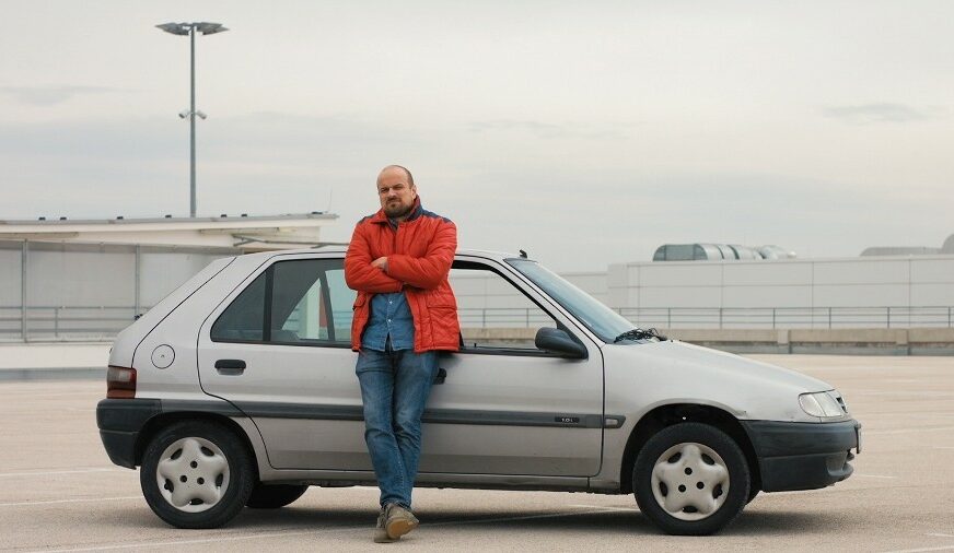 Reper Vojko izdao novi singl "Kako to?": Ko je sabotirao hrvatski narod (VIDEO)