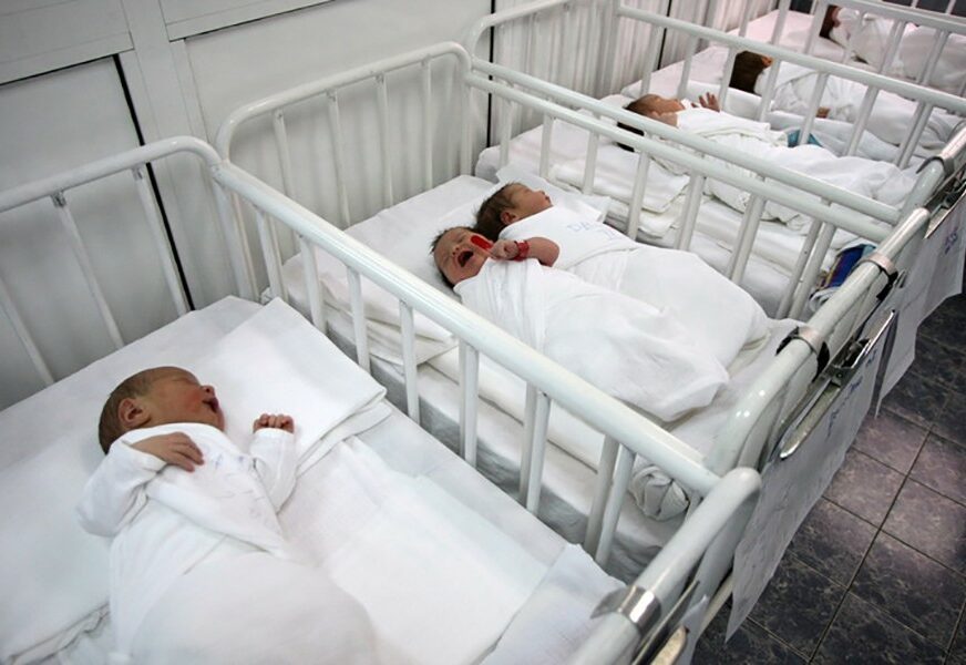 ČUJE SE NAJLJEPŠA MUZIKA ZA UŠI U protekla 24 časa rođeno 17 beba u Banjaluci