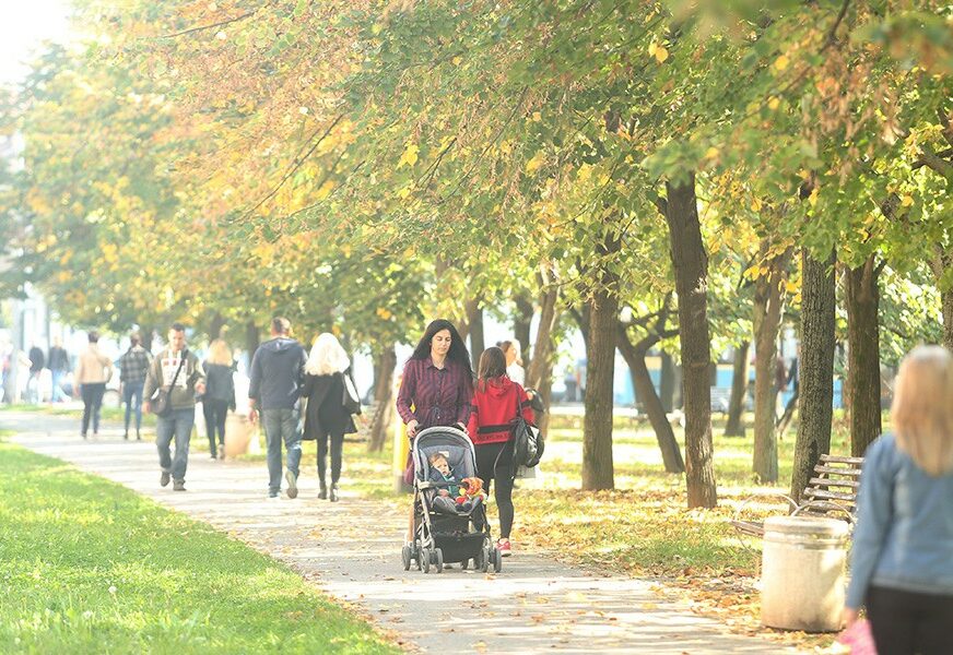 UŽIVAJTE JOŠ MALO U MIHOLJSKOM LJETU Naredne sedmice pad temperatura i padavine