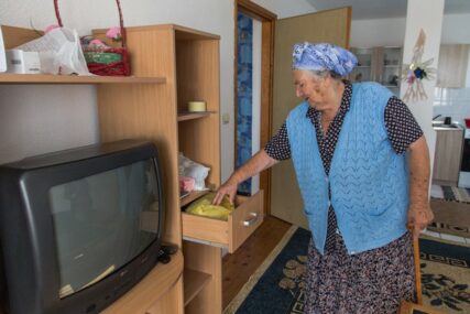LOPOVI UDARILI NA NAJSTARIJE Lakovjerni penzioneri žrtve prevaranata koji ih pljačkaju