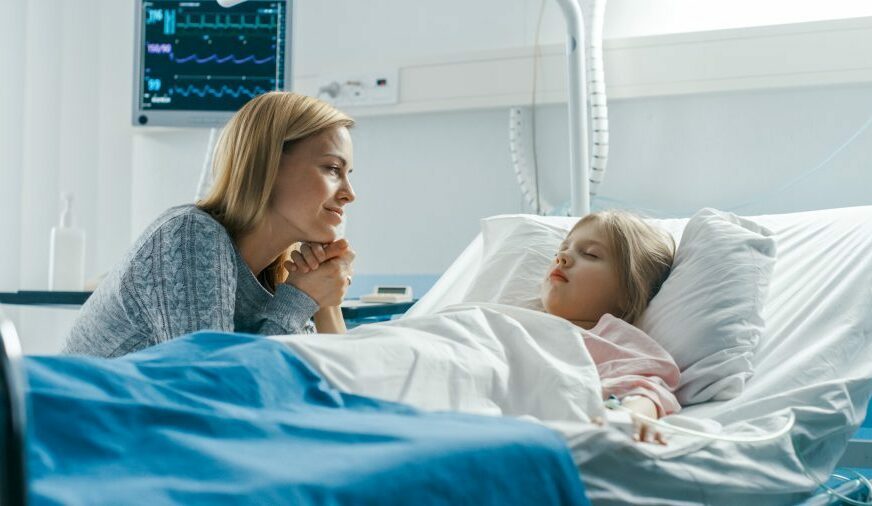 NOVA PRAVILA Roditelji imaju pravo na bolovanje sve dok traje bolničko liječenje djeteta