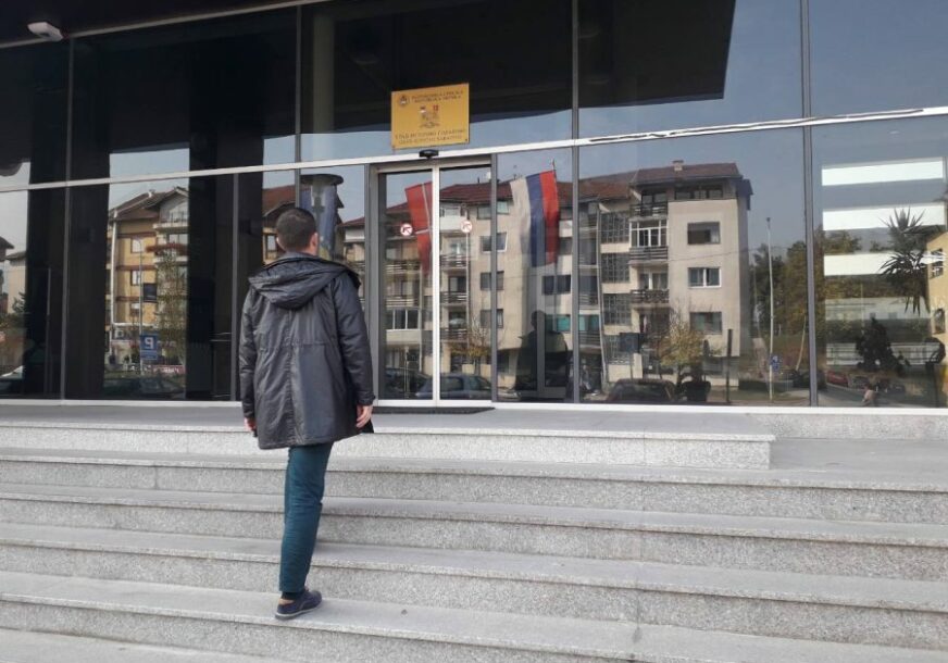 NEMA ZVUČNIH SEMAFORA Otežano kretanje slijepim i slabovidim u Istočnom Sarajevu