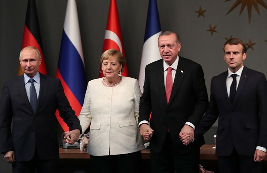 ZAVRŠEN SAMIT U ISTANBULU Merkel, Putin, Makron i Erdogan zatražili uspostavljanje trajnog primirja u Siriji