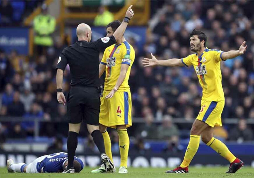 Everton u finišu meča slomio otpor Kristal Palasa, Milivojević TRAGIČAR (VIDEO)