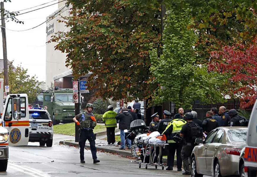 De Blasio i vjerski lideri osudili NAPAD u Pitsburgu