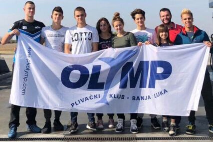 VELIKI USPJEH U SKOPLJU Banjalučki plivači se vratili kući sa 26 medalja