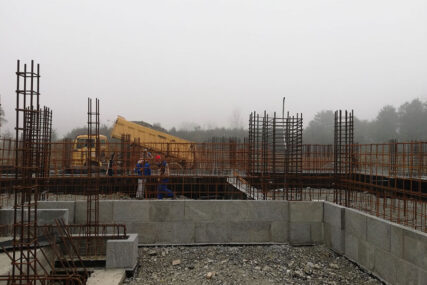 Prijedor: Počela izgradnja temelja novog manastira