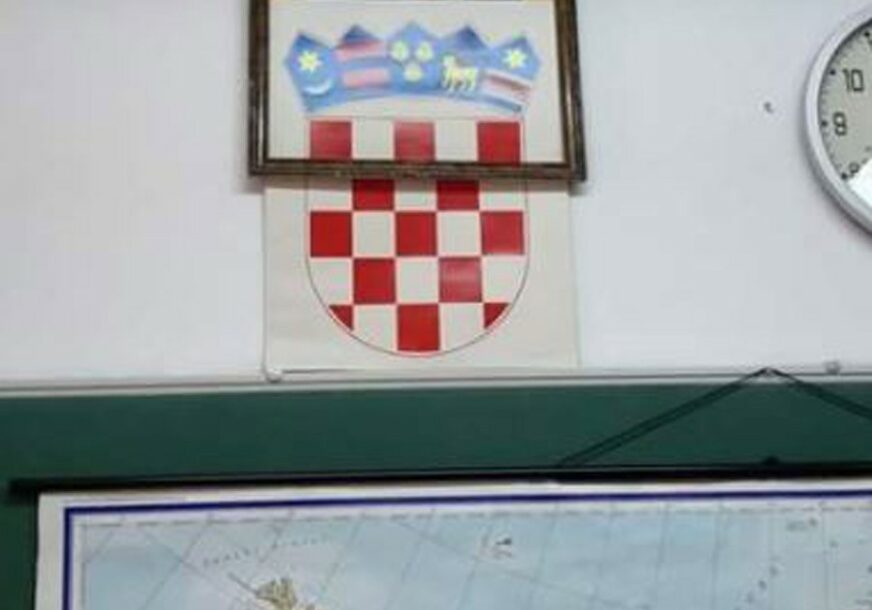 NEGATIVNI STEREOTIPI I OMALOVAŽAVANJE Hrvatski udžbenici i dalje prikazuju Srbe kao negativce