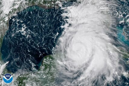 STRAH OD URAGANA Tropska oluja "Džeri" iznad Atlantika