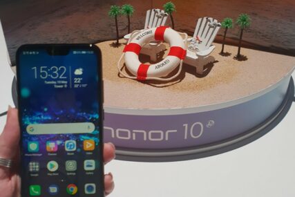 PREDSTAVLJAMO HONOR 10 Konkurencija neka se spremi