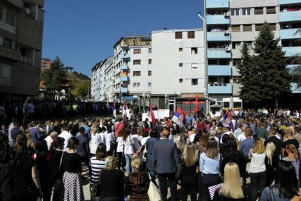 “SRBIMA UGROŽENO PRAVO NA OPSTANAK” Gradonačelnici sa sjevera Kosmeta obrazložili OSTAVKE