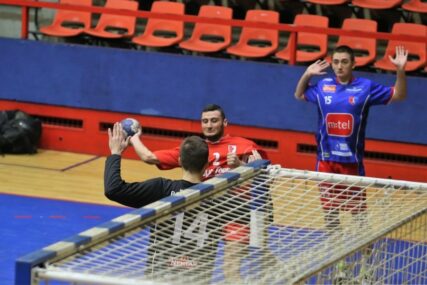 Živanić riješio komšijski derbi i donio slavlje Derventi