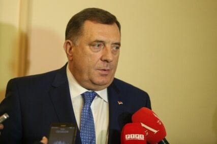 Dodik: Crnatku bi bilo plemenitije da učestvuje u akciji "S ljubavlju hrabrim srcima" i uplati 1.000 KM