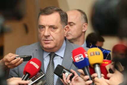 “MORAMO MALO DA PROMIJENIMO POLITIČKI AMBIJENT” Dodik potvrdio da Čubrilović ostaje predsjednik Narodne skupštine RS